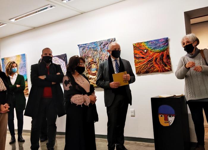 Exposición - María Julia Monti - Texturas en Caleidoscopio