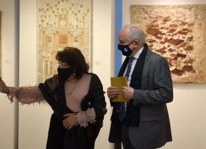 Exposición - María Julia Monti - Texturas en Caleidoscopio